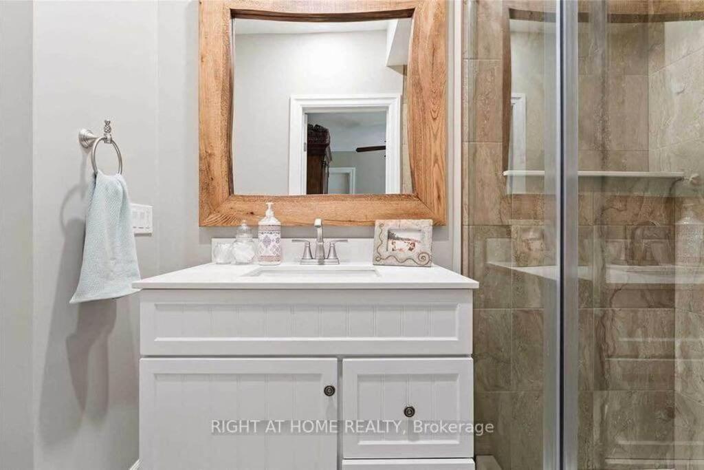 Perfection Near The River - 4 Bedroom Villa Complimentary Breakfast Delivered Daily To The Rental Niagara Falls Exterior foto