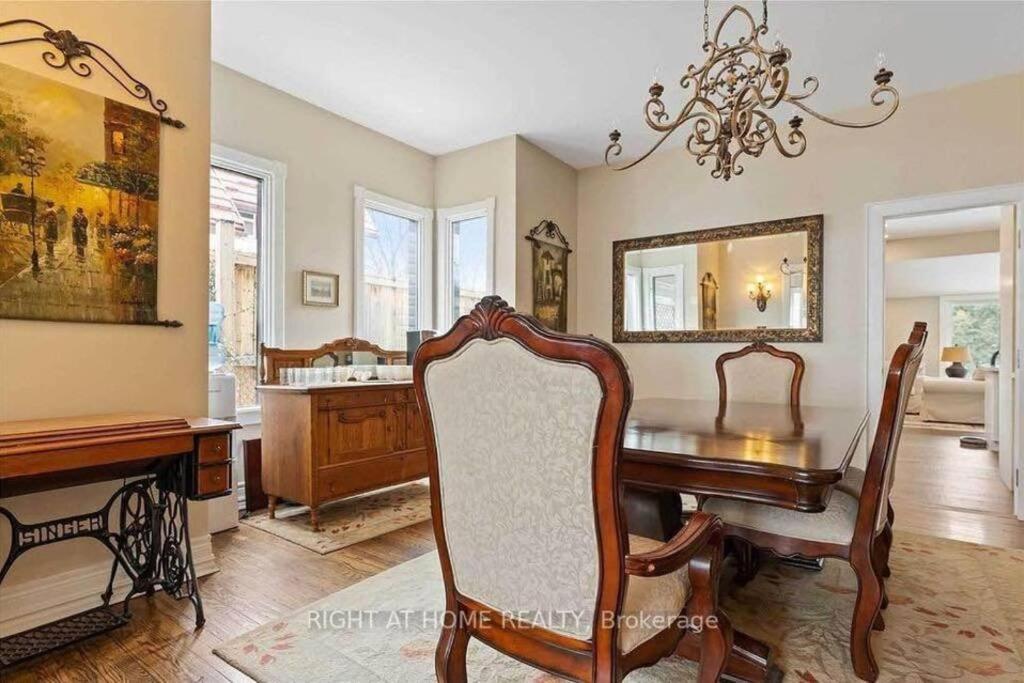 Perfection Near The River - 4 Bedroom Villa Complimentary Breakfast Delivered Daily To The Rental Niagara Falls Exterior foto