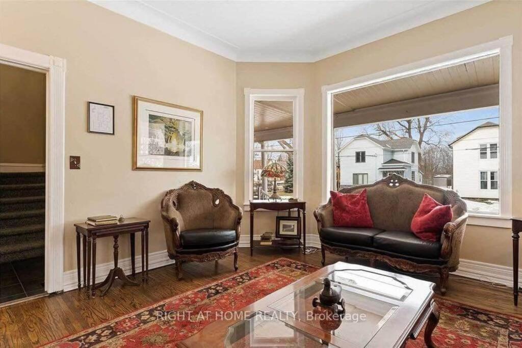 Perfection Near The River - 4 Bedroom Villa Complimentary Breakfast Delivered Daily To The Rental Niagara Falls Exterior foto